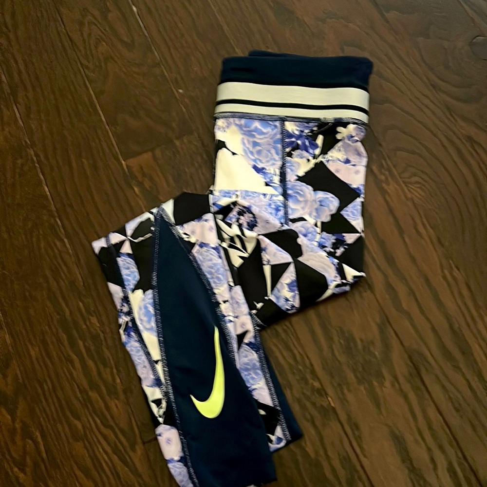 Girls leggings